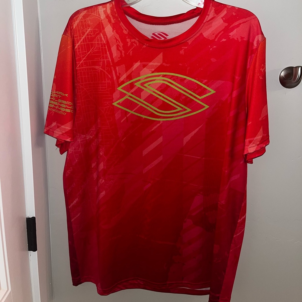 Selkirk Men’s Electrify Series Short Sleeve Crew Shirt